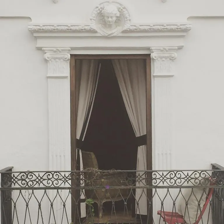 Hotel Casa Henrietta Jimena De La Frontera 2*,